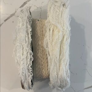 Vintage 80s Spool Bulk Lace white and cream, country, grandma core, sewing (3)